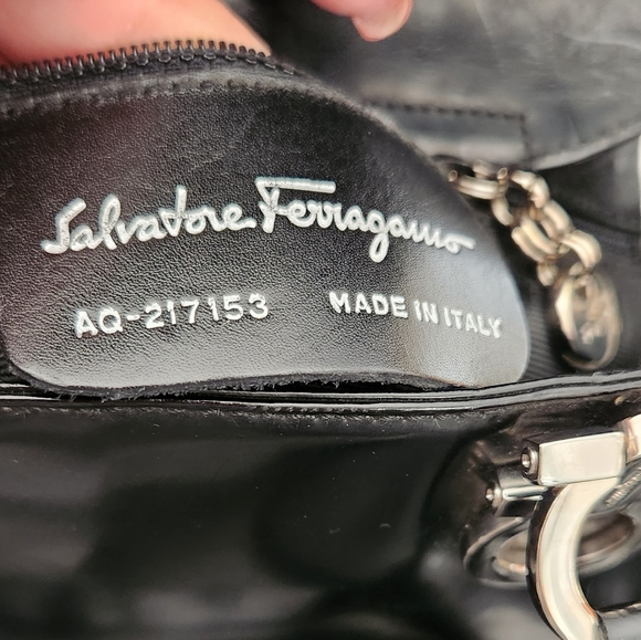 Vintage Salvatore Ferragamo Black Handbag - Picture 7 of 12